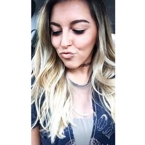 Meet your Posher, Ashley